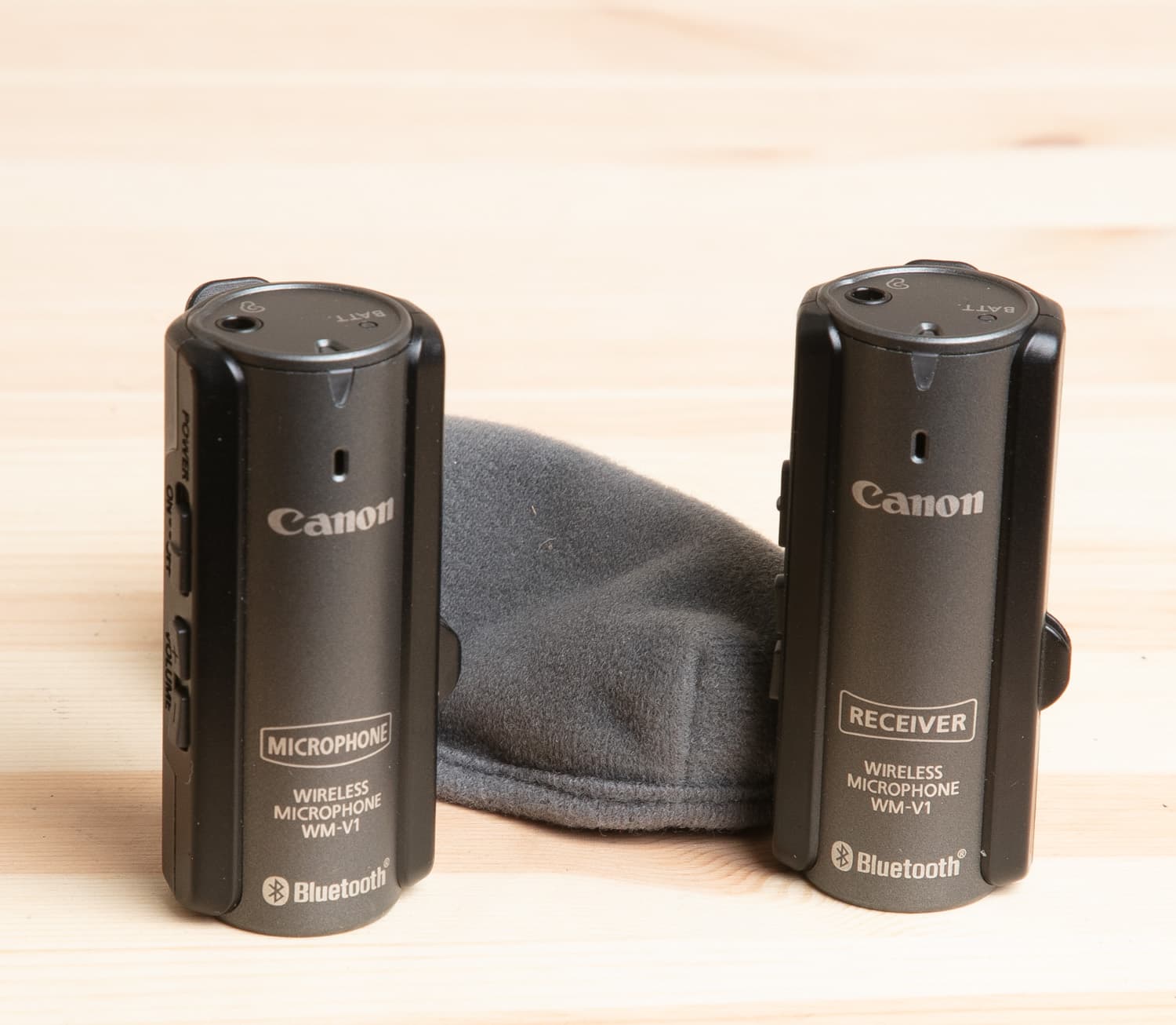 Canon WM-V1 wireless microphone set